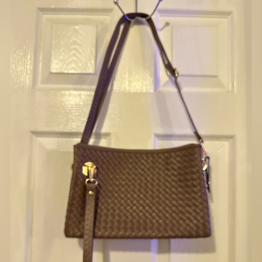 Woven leather crossbody handbag brown
